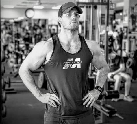 henry cavill superman workout gym jones